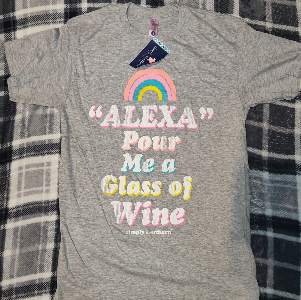 Simply Southern Graphic Tshirt size S